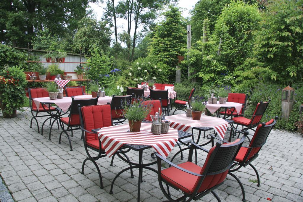 Hotel Gästehaus an der Sempt - Wohlfühlen auf dem Lande Erding Exterior foto